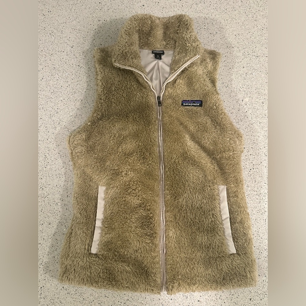 Patagonia Los Gatos Sherpa Fleece Vest in Beige Cream XS